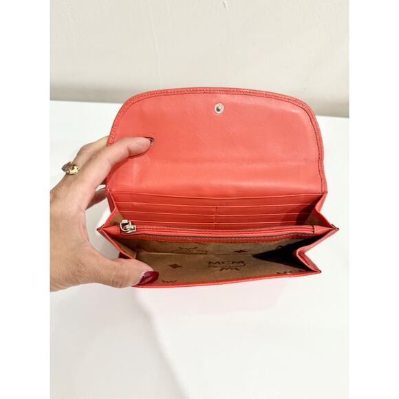 MCM Pebbled Leather Large Flap Clutch Wallet with Silver Accents Orange - Picture 4 of 4